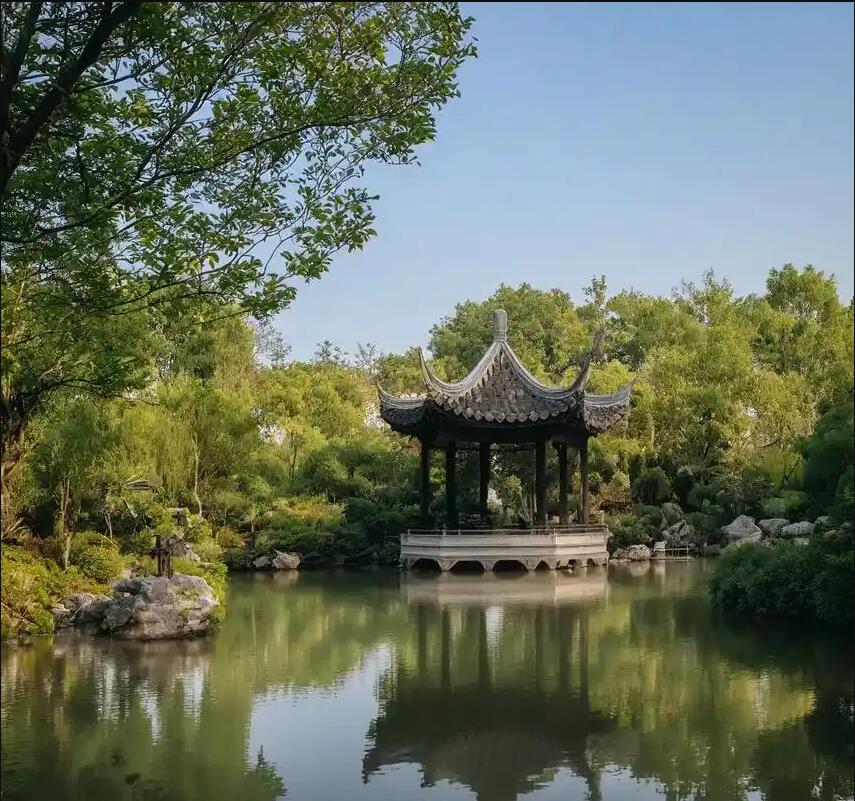 合肥包河狼狈餐饮有限公司